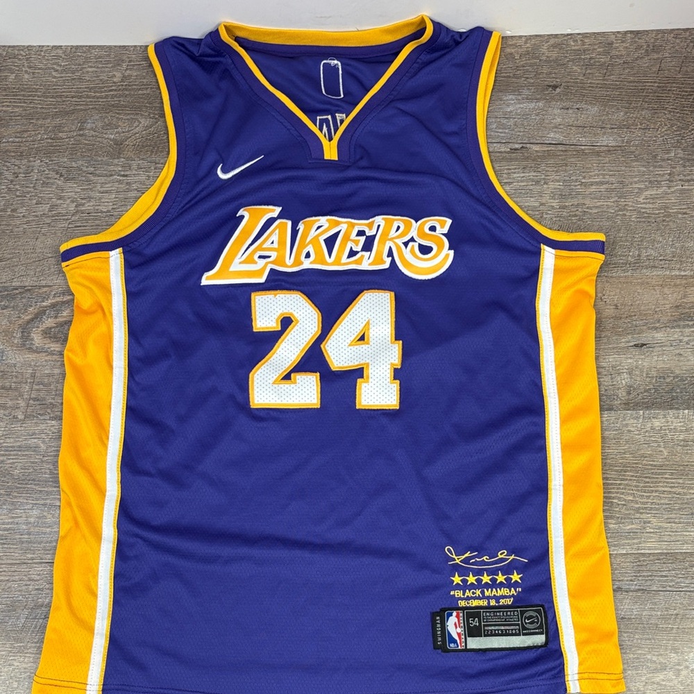 Nike Los Angeles Lakers Kobe Bryant #24 “Black Mamba” Swingman Jersey 54 (XXL)